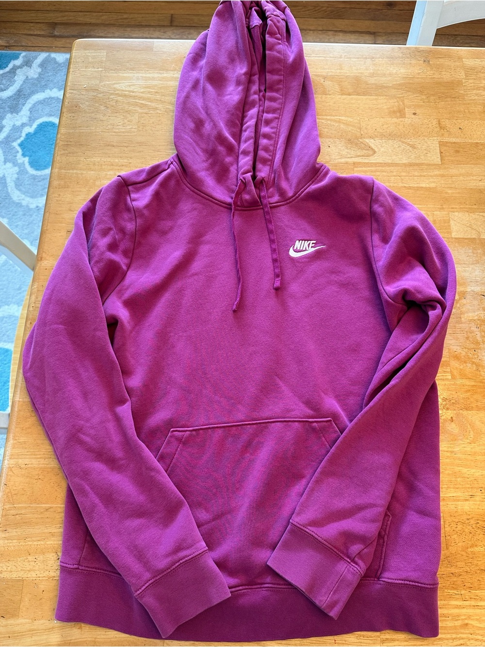 Nike hoodie sweatshirt small